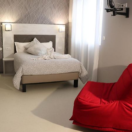 Hotel Restaurant L'Etape Мийо Екстериор снимка