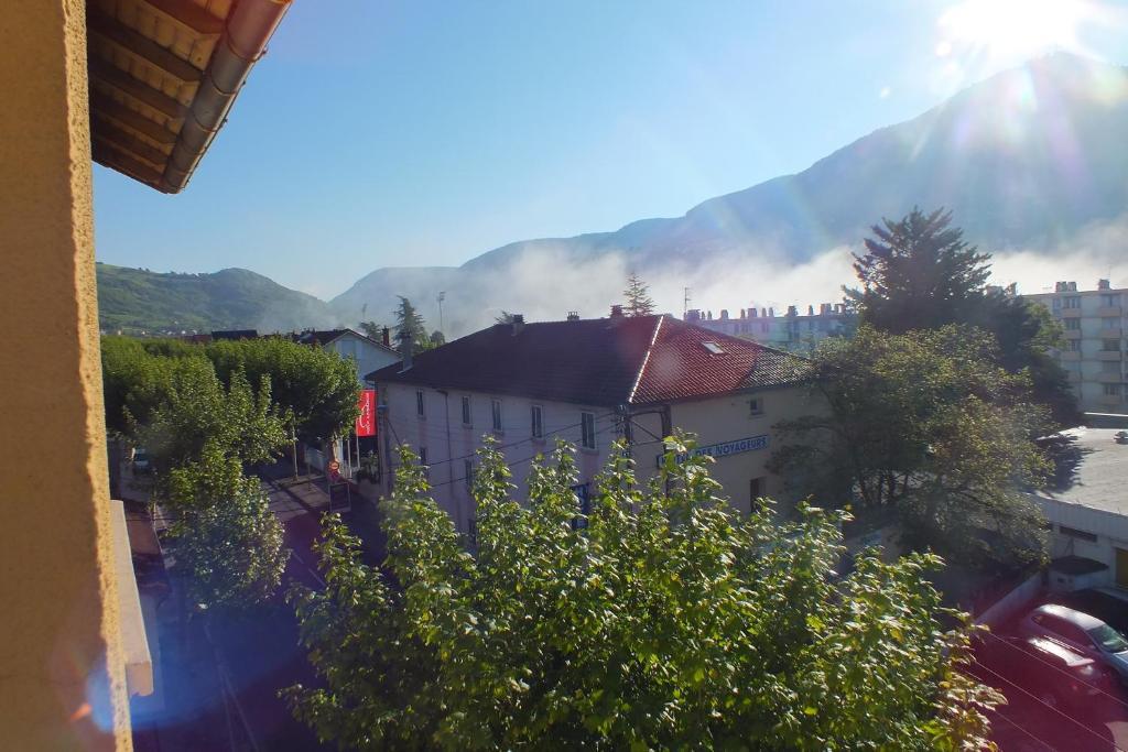 Hotel Restaurant L'Etape Мийо Екстериор снимка